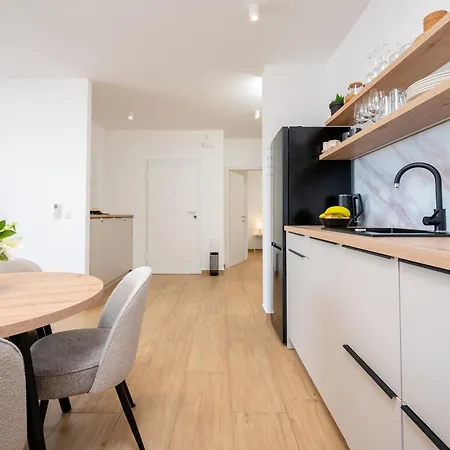 Sarana Apartment Trogir