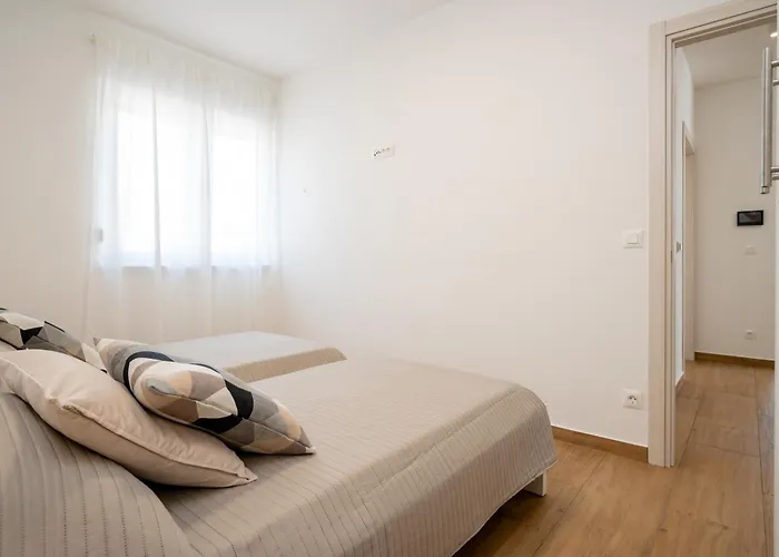 Sarana * טרוגיר