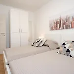 Apartment Sarana