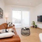Apartment Sarana *