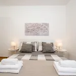 Sarana Apartment